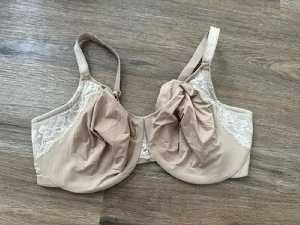 Olga Bra 40DDD Cloud 9 Full Figure Minimizer Bra Underwire Lace Trim G18961A
